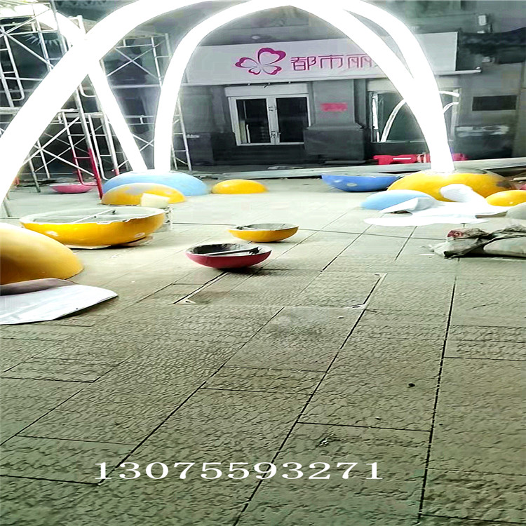 徐州雕塑公司簡述玻璃鋼景觀雕塑工藝品有哪些影響？